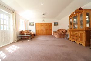 Photo 33- click for photo gallery